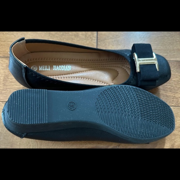 Black wedge shoes (Meili Jiaodian) - Picture 2 of 4